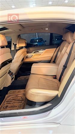 بي ام دبليو الفئة 7